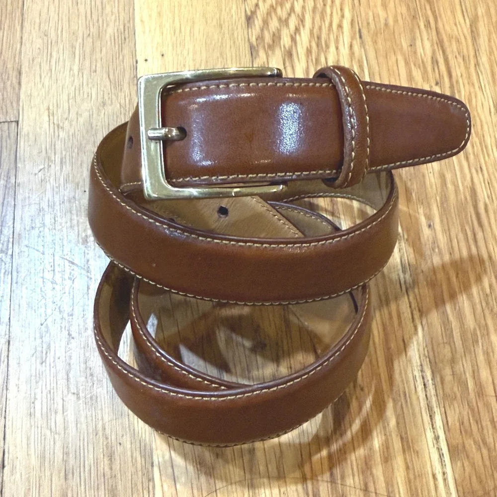 Trafalgar‎ Mens Leather Belt Cognac Brown Gold Buckle Made in USA Classic Dress